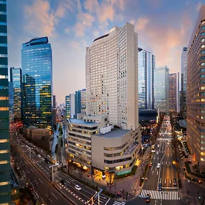 Otel Hilton