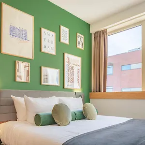 easyhotel-amsterdam-airport-schiphol.ihotelsrotterdam.com/